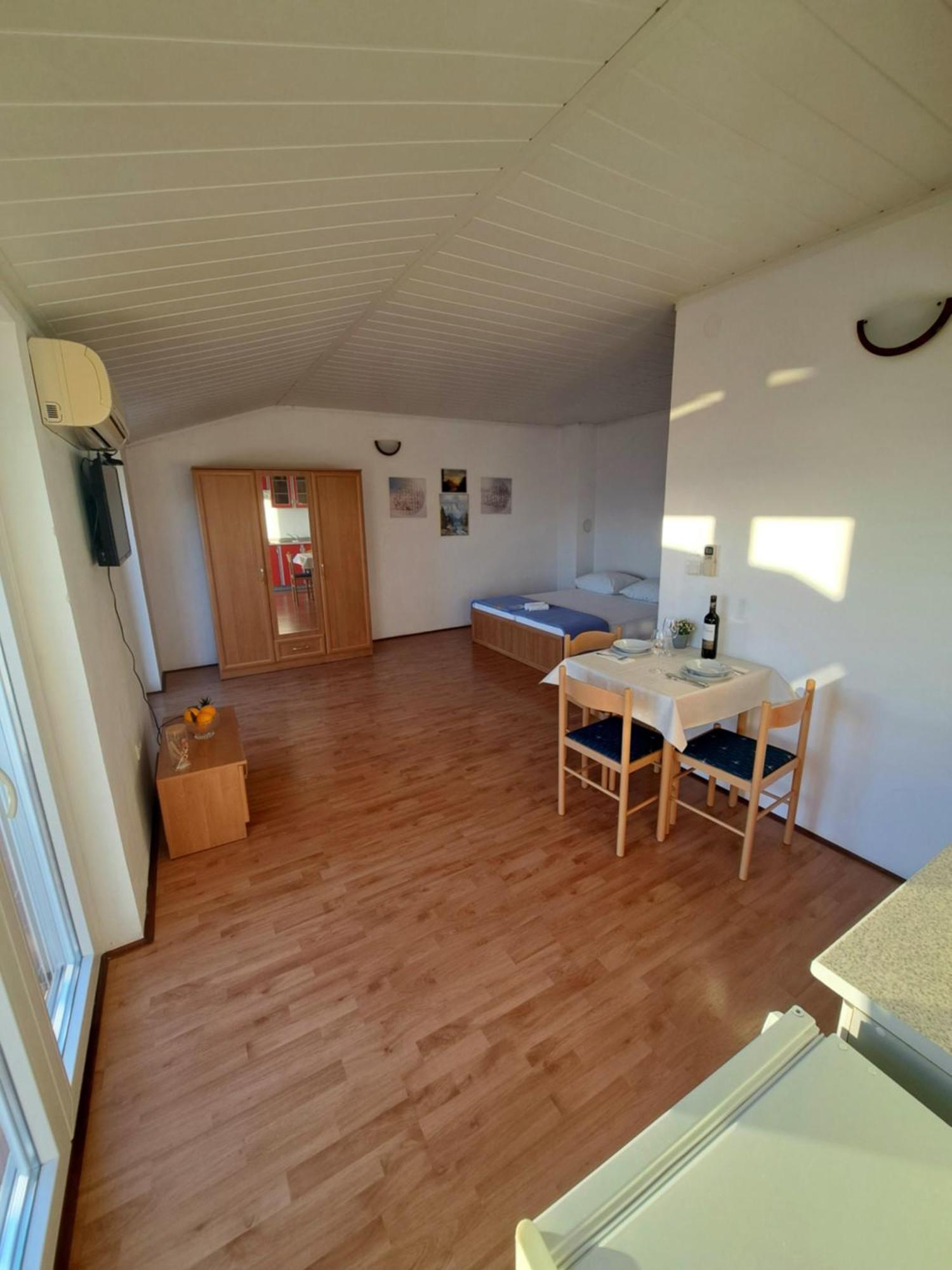 Apartments Maruna Maslenica Dış mekan fotoğraf