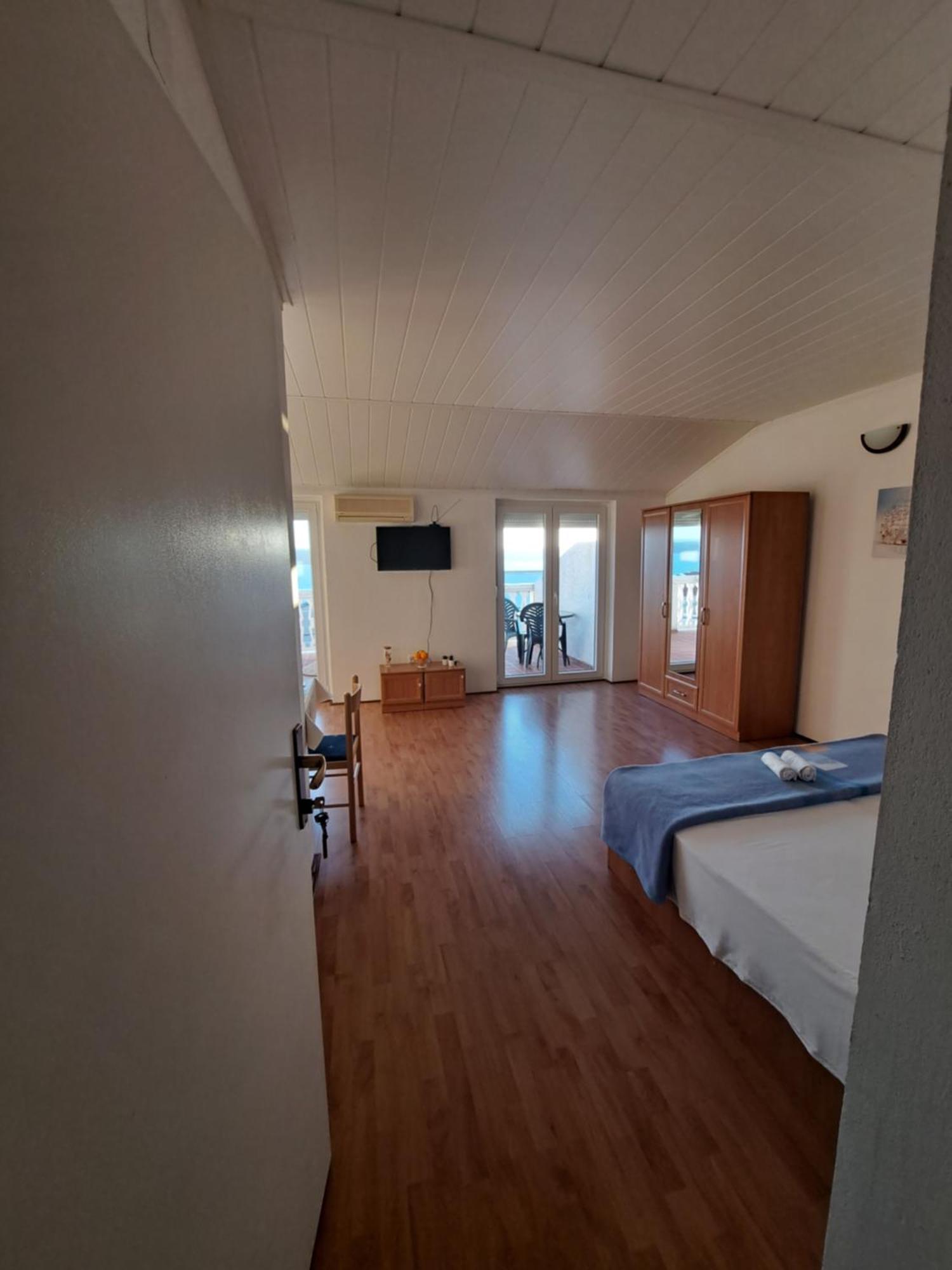 Apartments Maruna Maslenica Dış mekan fotoğraf