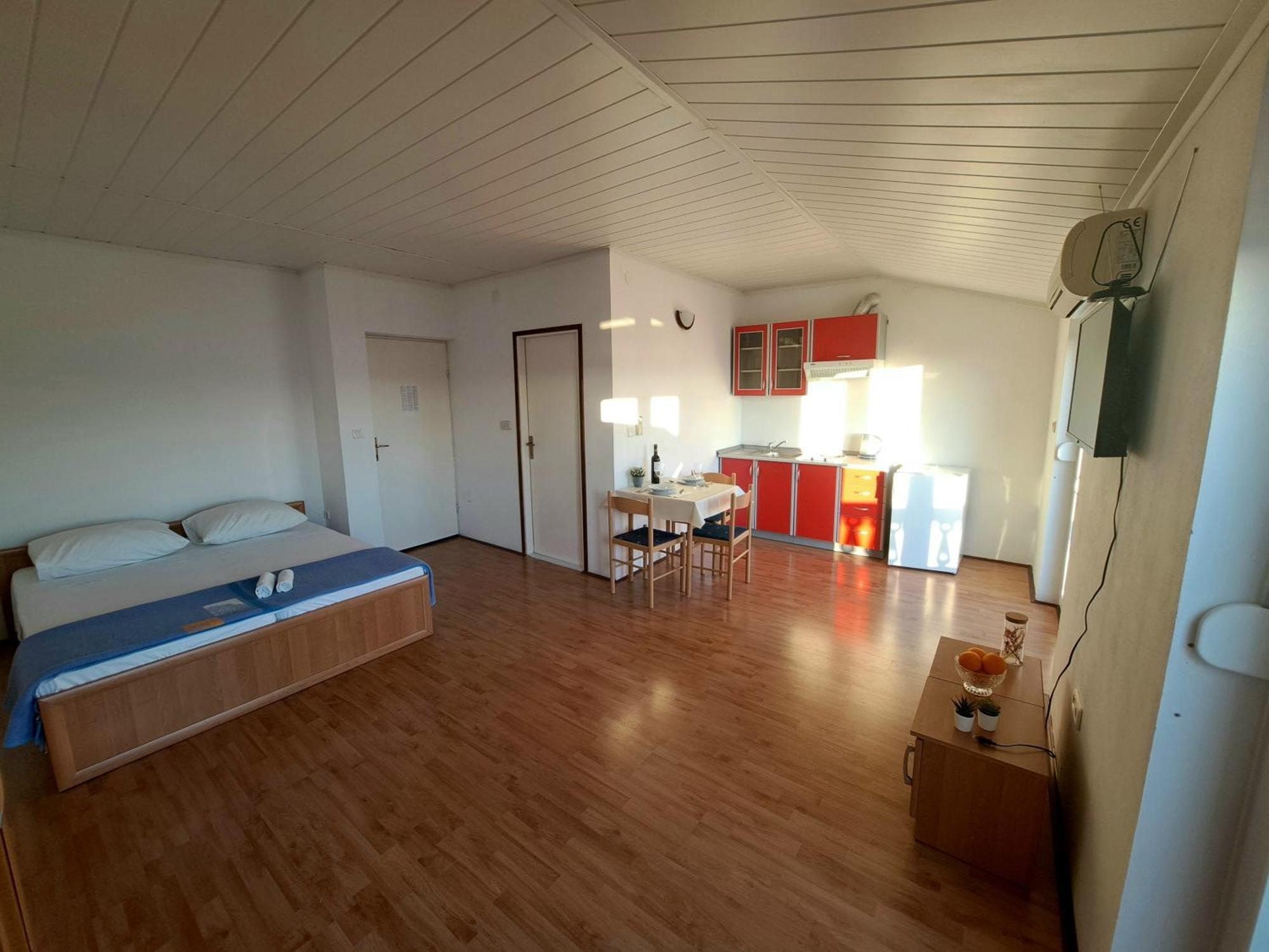 Apartments Maruna Maslenica Dış mekan fotoğraf